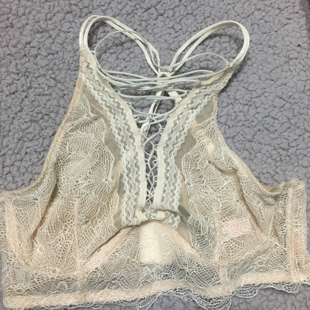 VS Strappy Bralette